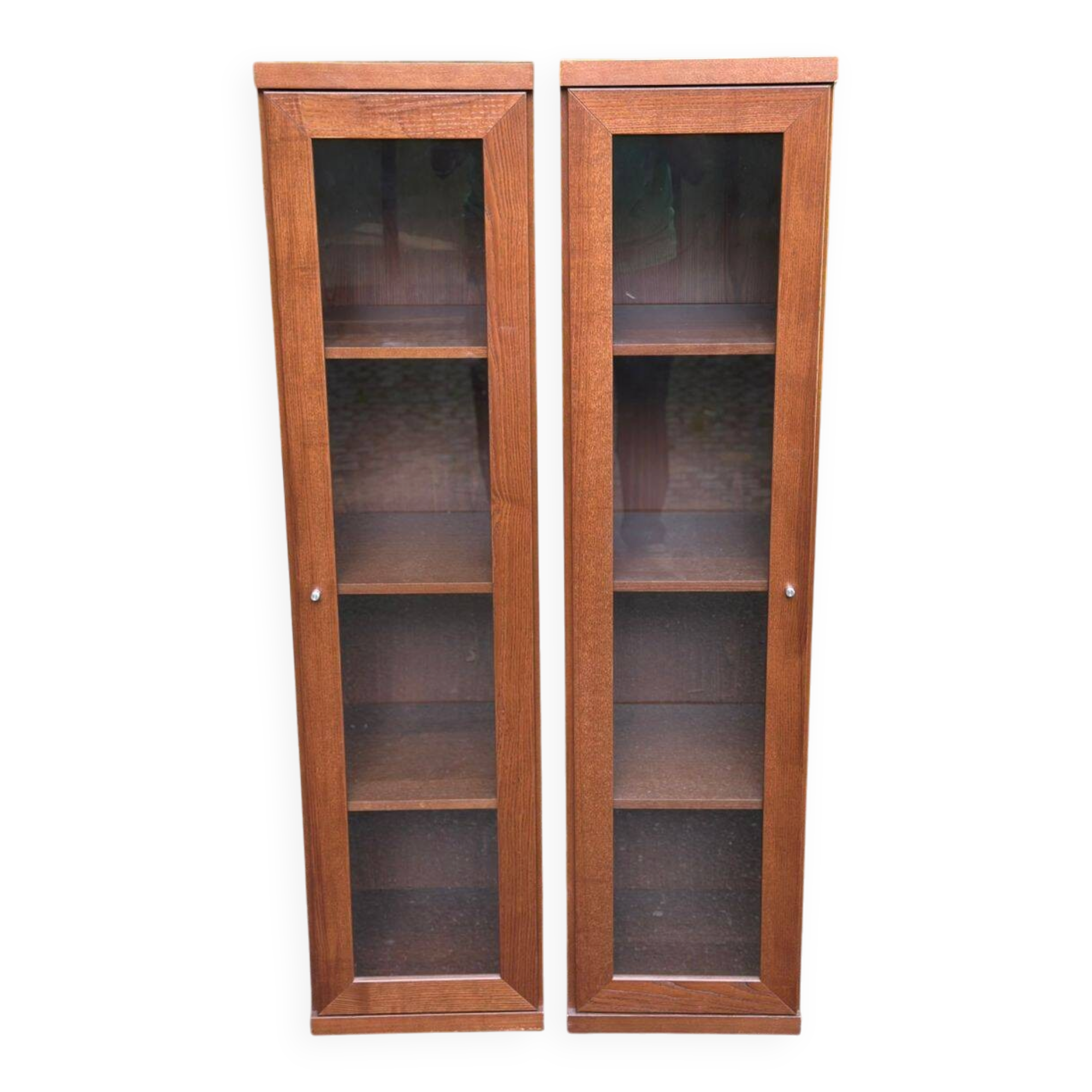 2 Scandinavian glass libraries