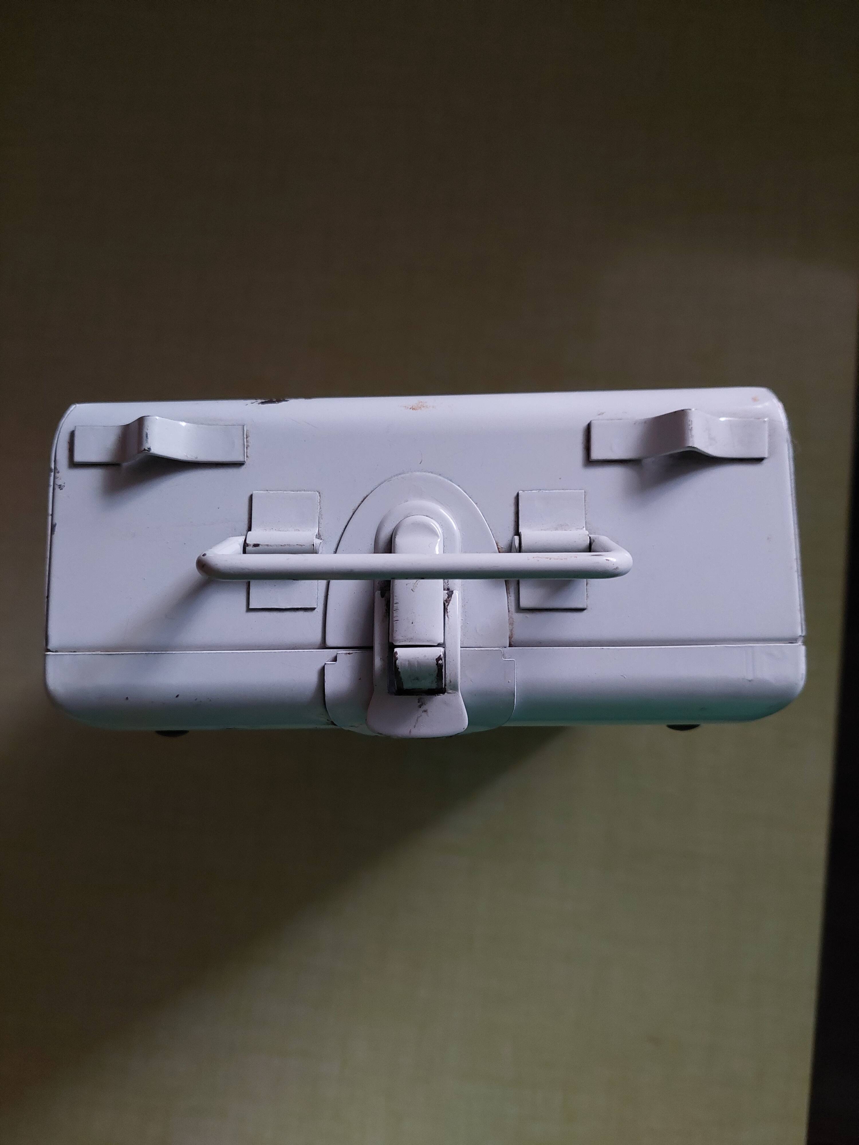 Old sheet metal medicine box