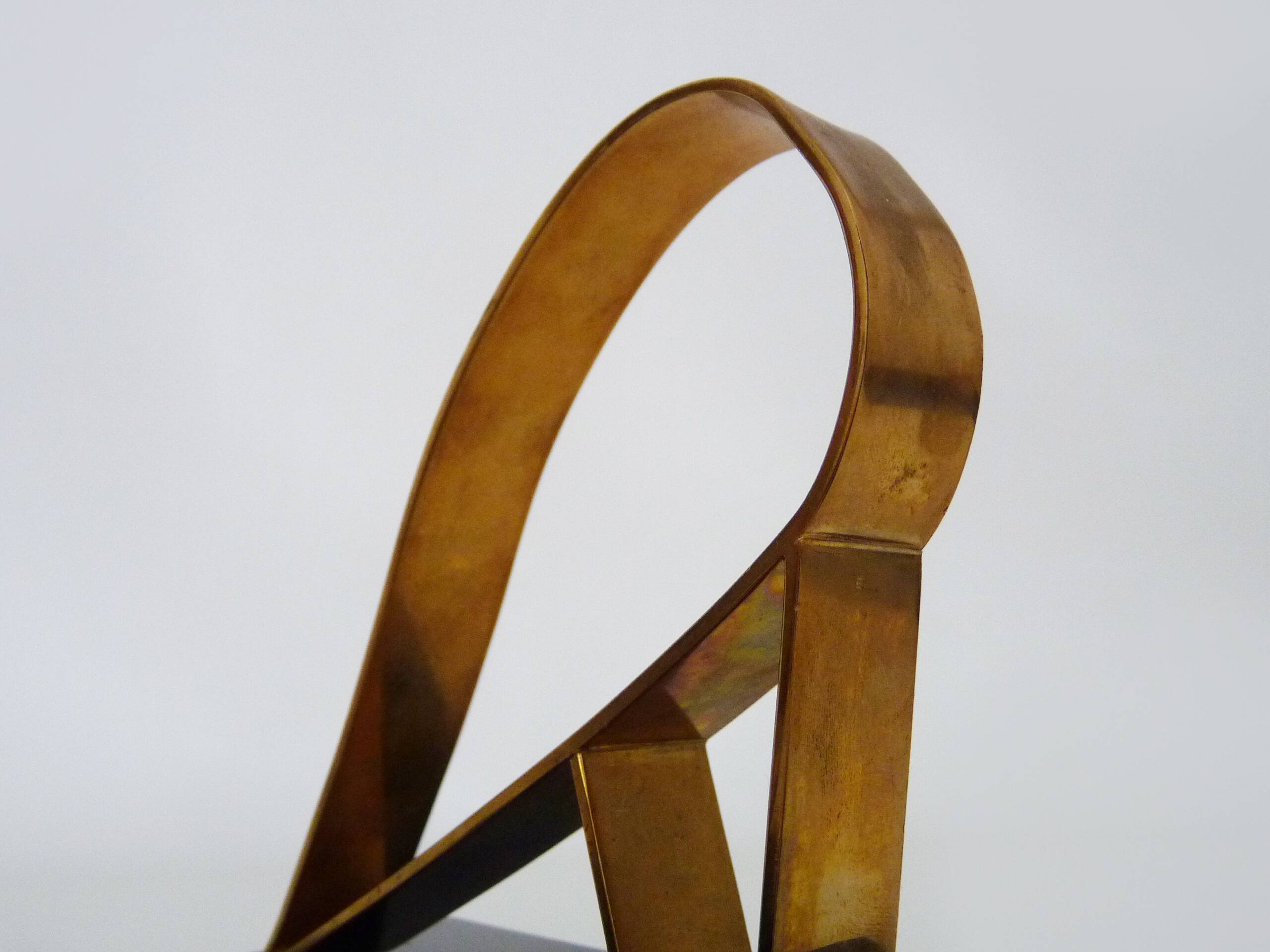 Pair of Modernist Art Deco Gold Starry Bookends on Marble Base