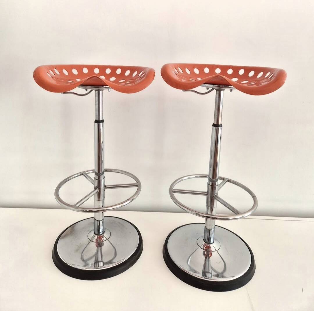 Faucheuse model stools by Étienne Fermigier, Mirama publisher, 1970s.