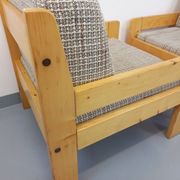 Set of 2 vintage fireside chairs in pine and fabric from the 70s