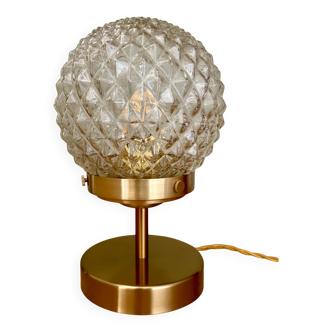 Vintage globe table lamp in molded diamond-point glass