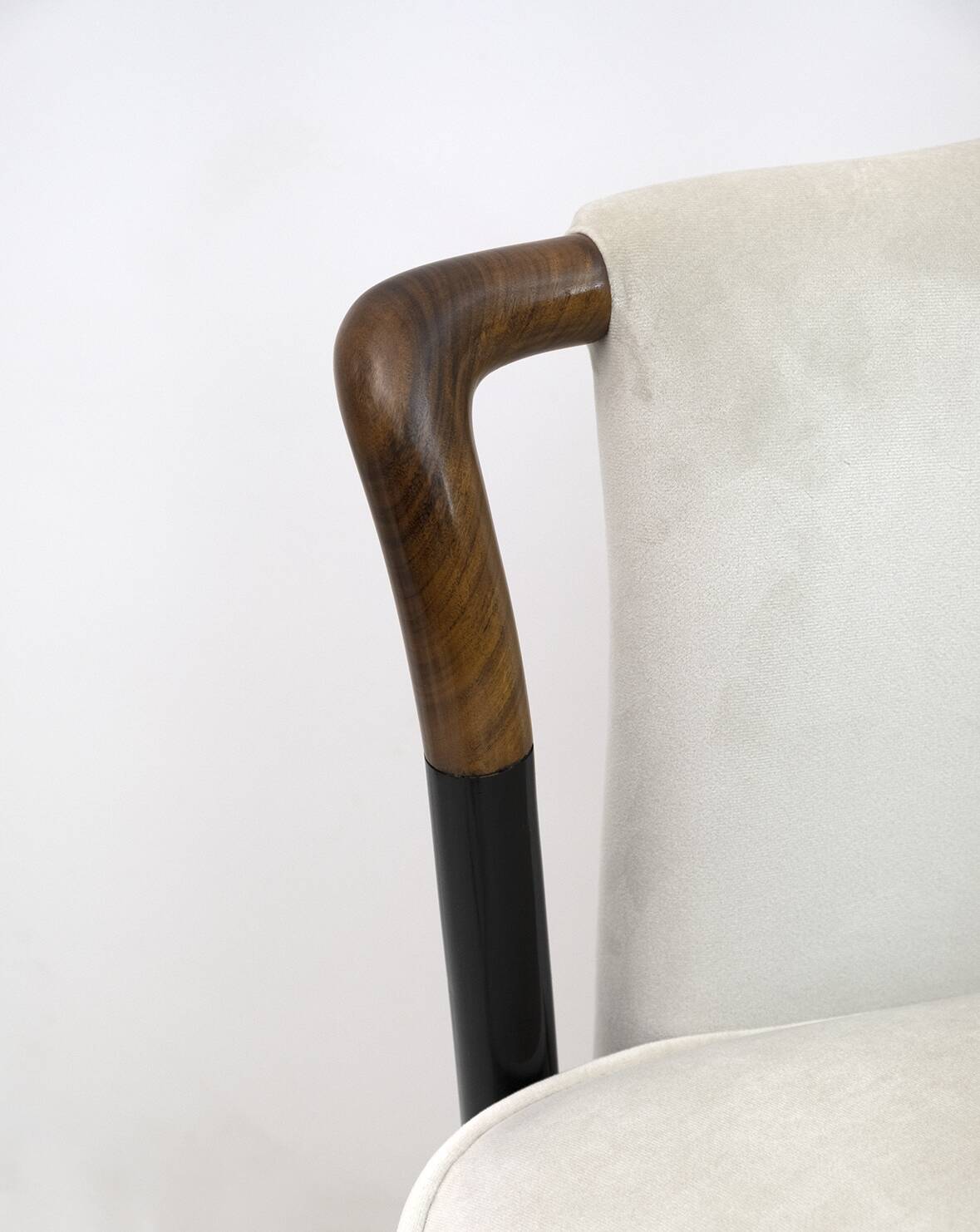 Pair of Giorgetti Italian Velvet Armchairs "Progetti", 1980s