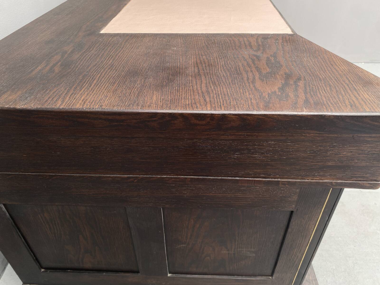 Bureau en chêne de style Sécession viennoise du début du XXe siècle