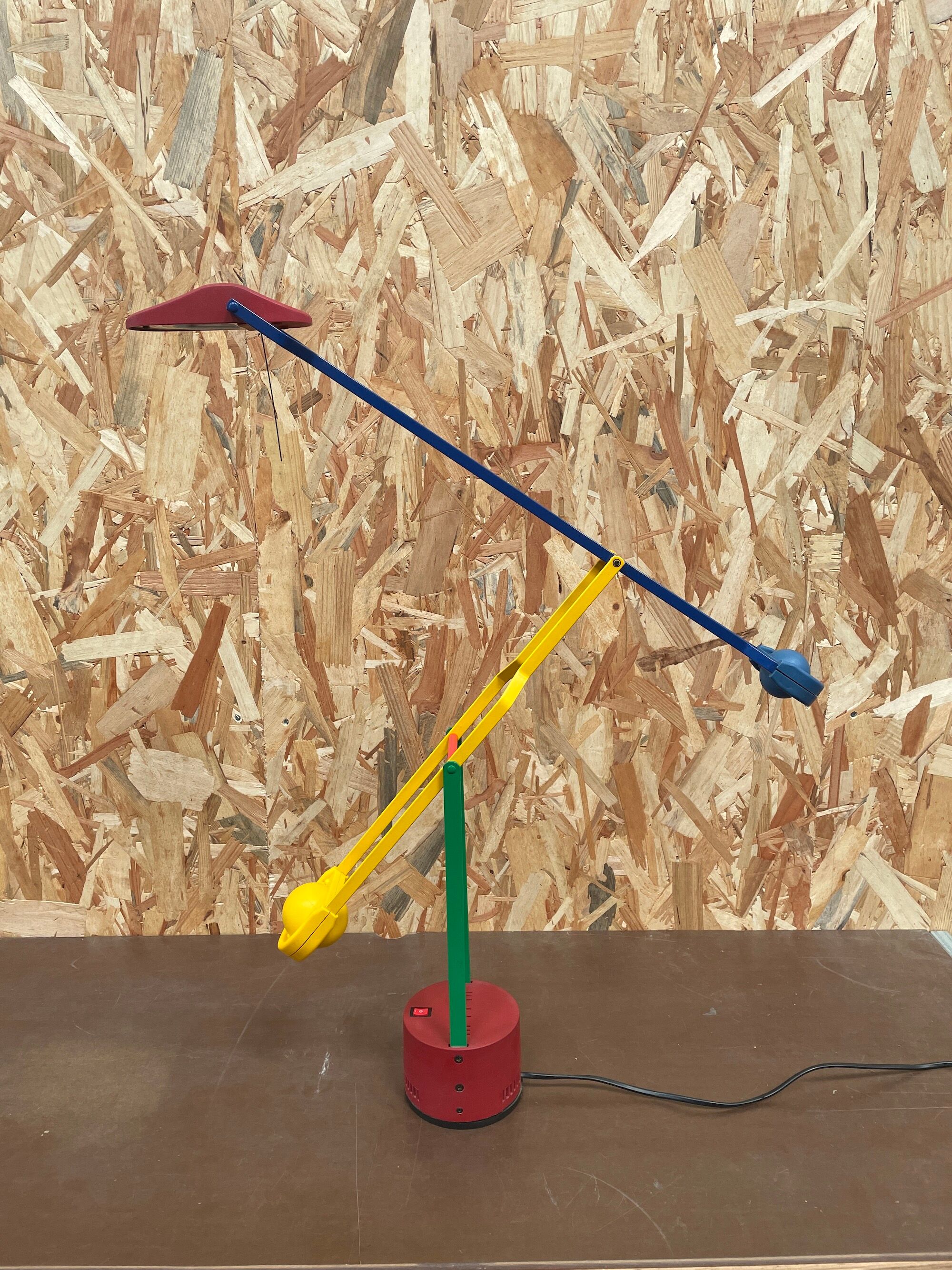 Desk lamp with pendulum Stilplast 1980s