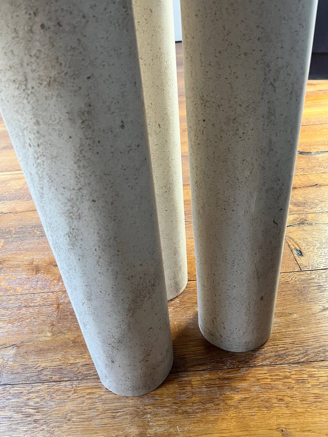 Buffon stone dining table