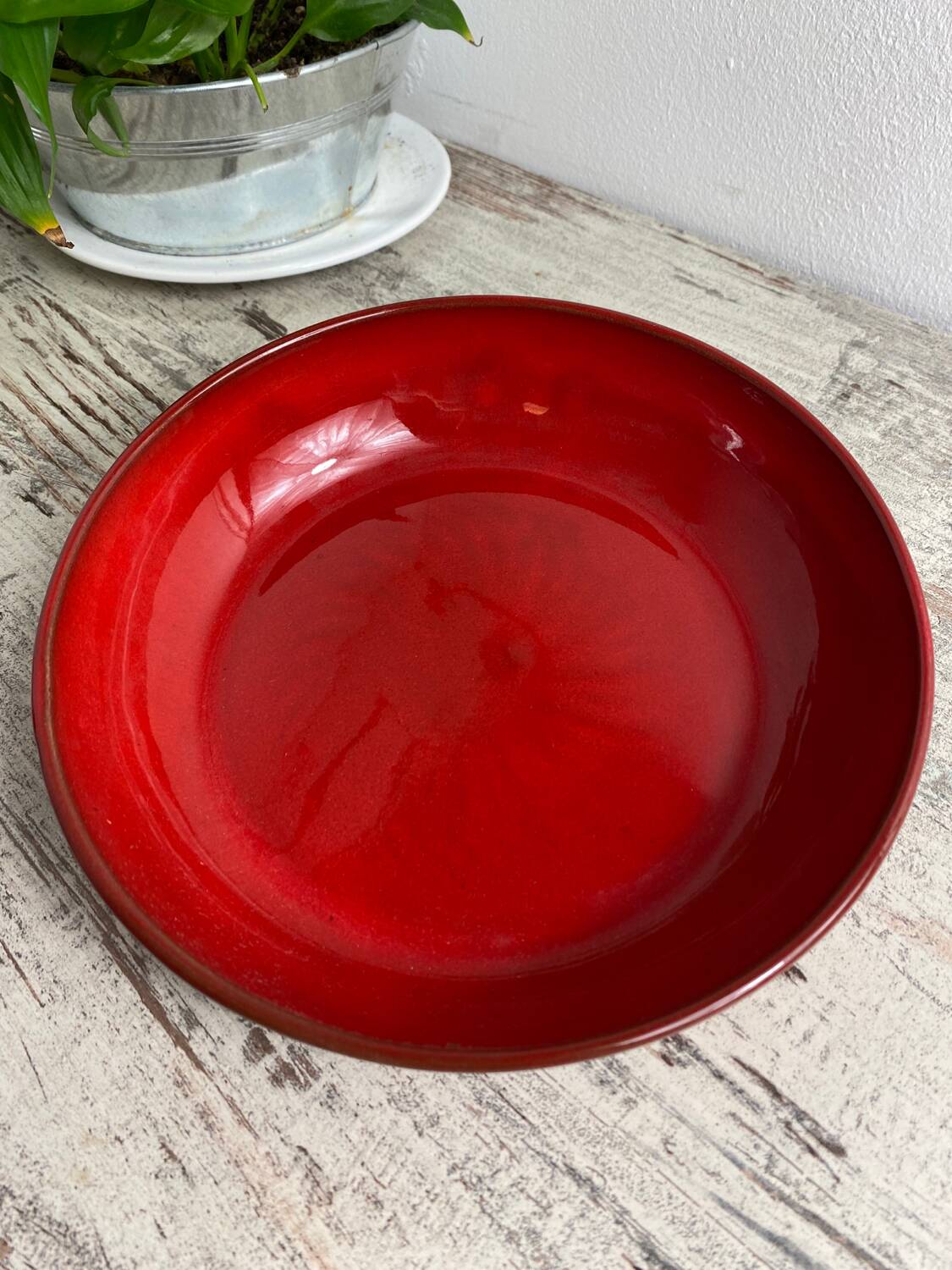 Glazed ceramic dish