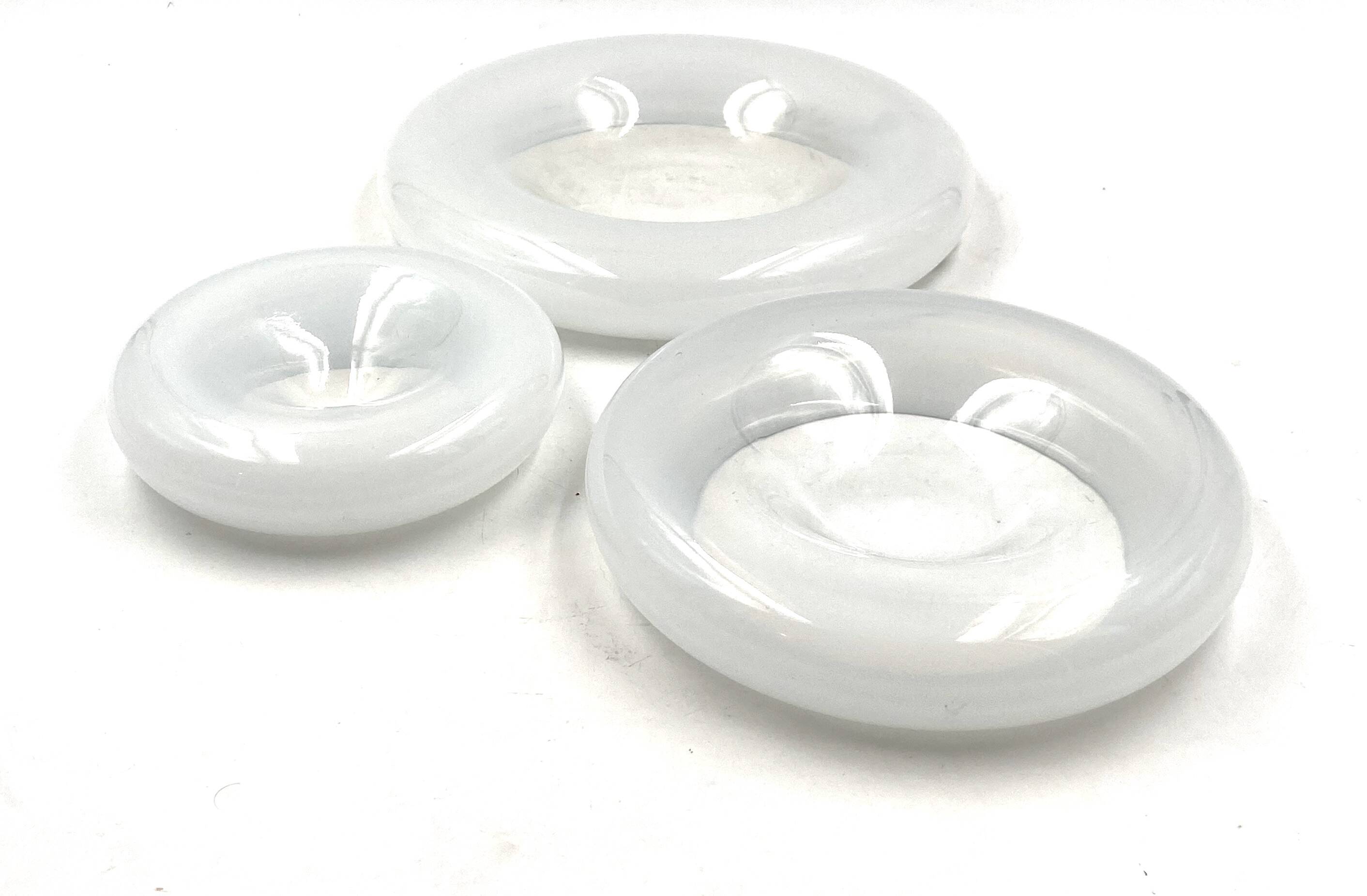 "Pomeri" cloudy crystal centerpiece / vide poche, Eleonore Peduzzi Riva, Vistosi Murano Italy, 1972