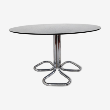 Table 70s, chrome and crystal metal, cobra design model by Giotto Stoppino.