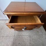 TABLE DE CHEVET