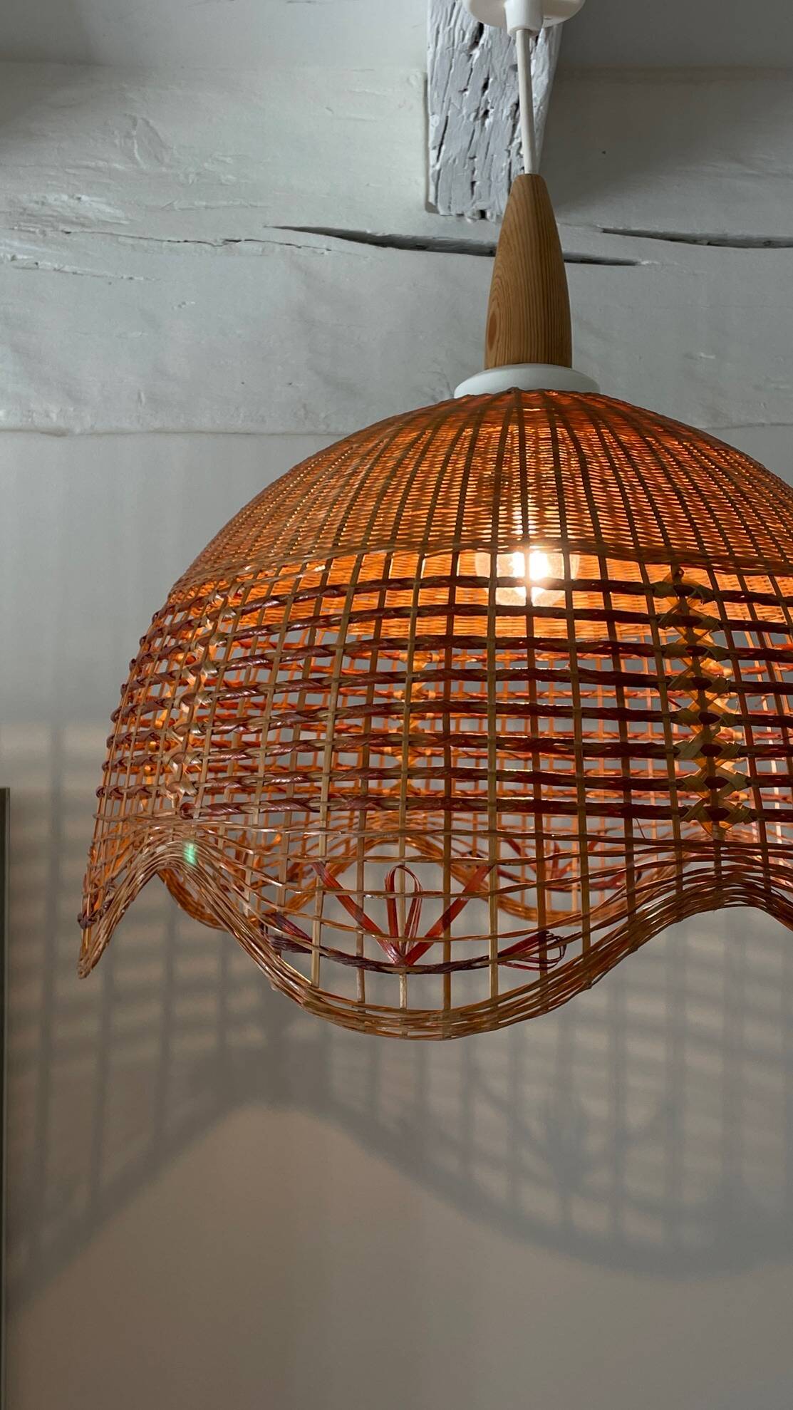 Vintage wicker flower pendant light