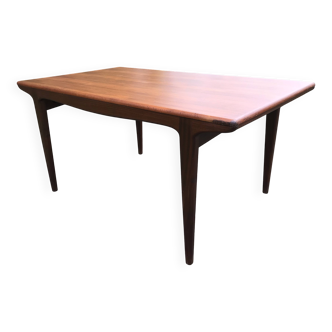 Dining table Johannes Andersen