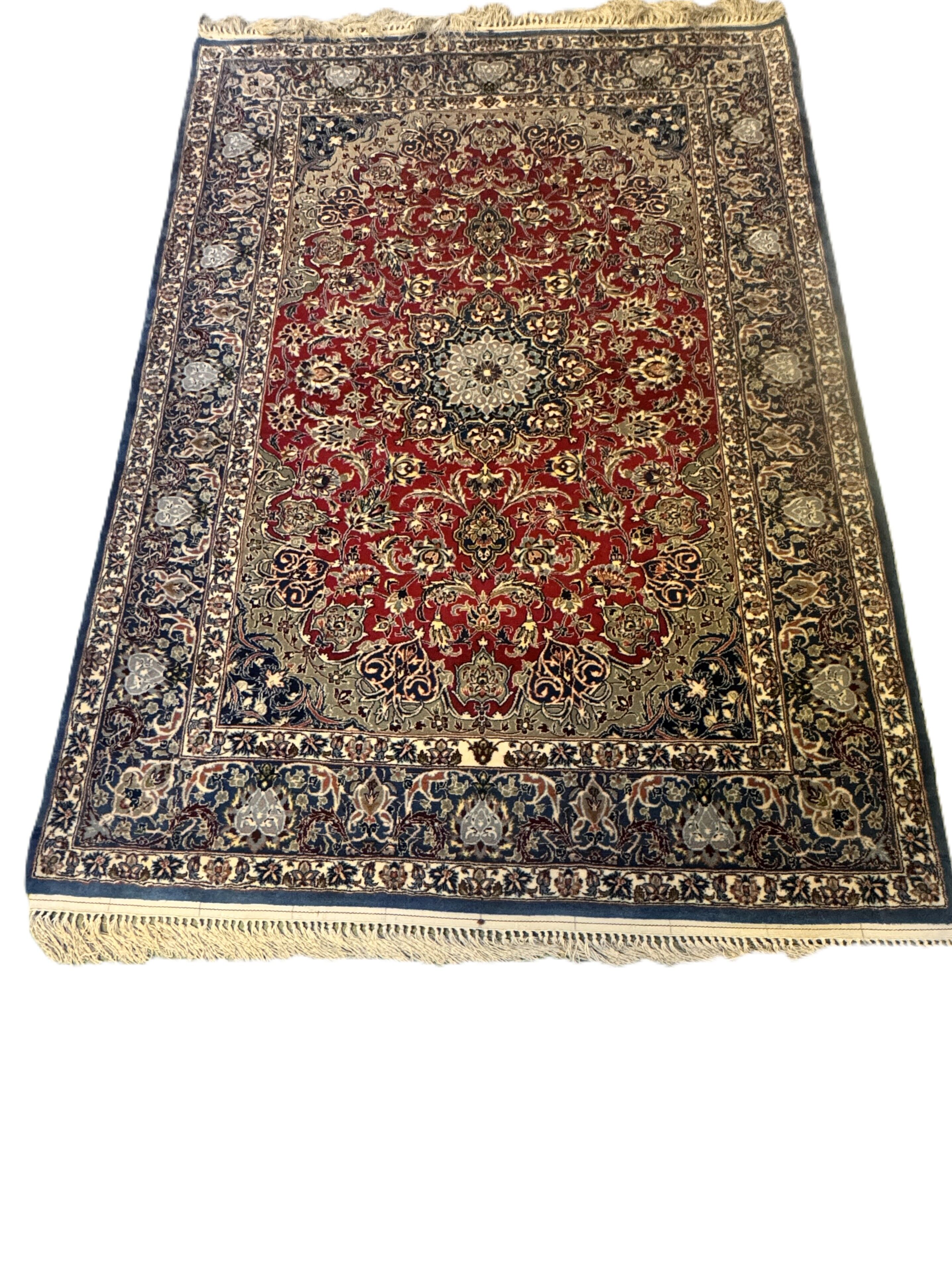 Handmade Persian rug Isfahan