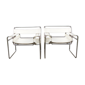 Marcel Breuer's Wassily B 3 armchairs pair in white and chrome leather