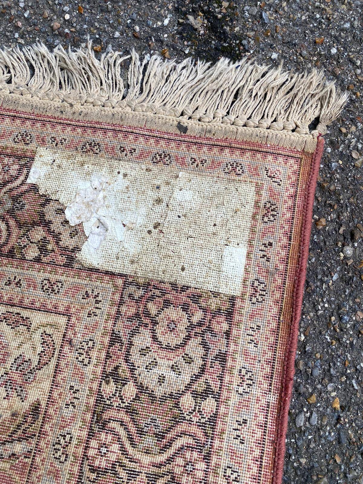 Persian rug in burgundy wool 110x170