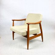 GFM 300-202 armchair in beige boucle by J Kedziorek 1970s