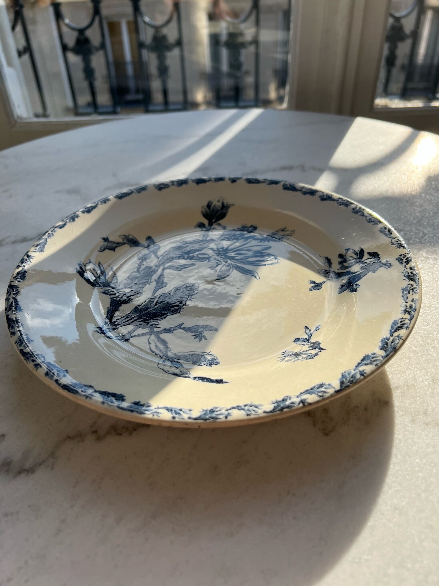 Plate - Opaque porcelain of Gien