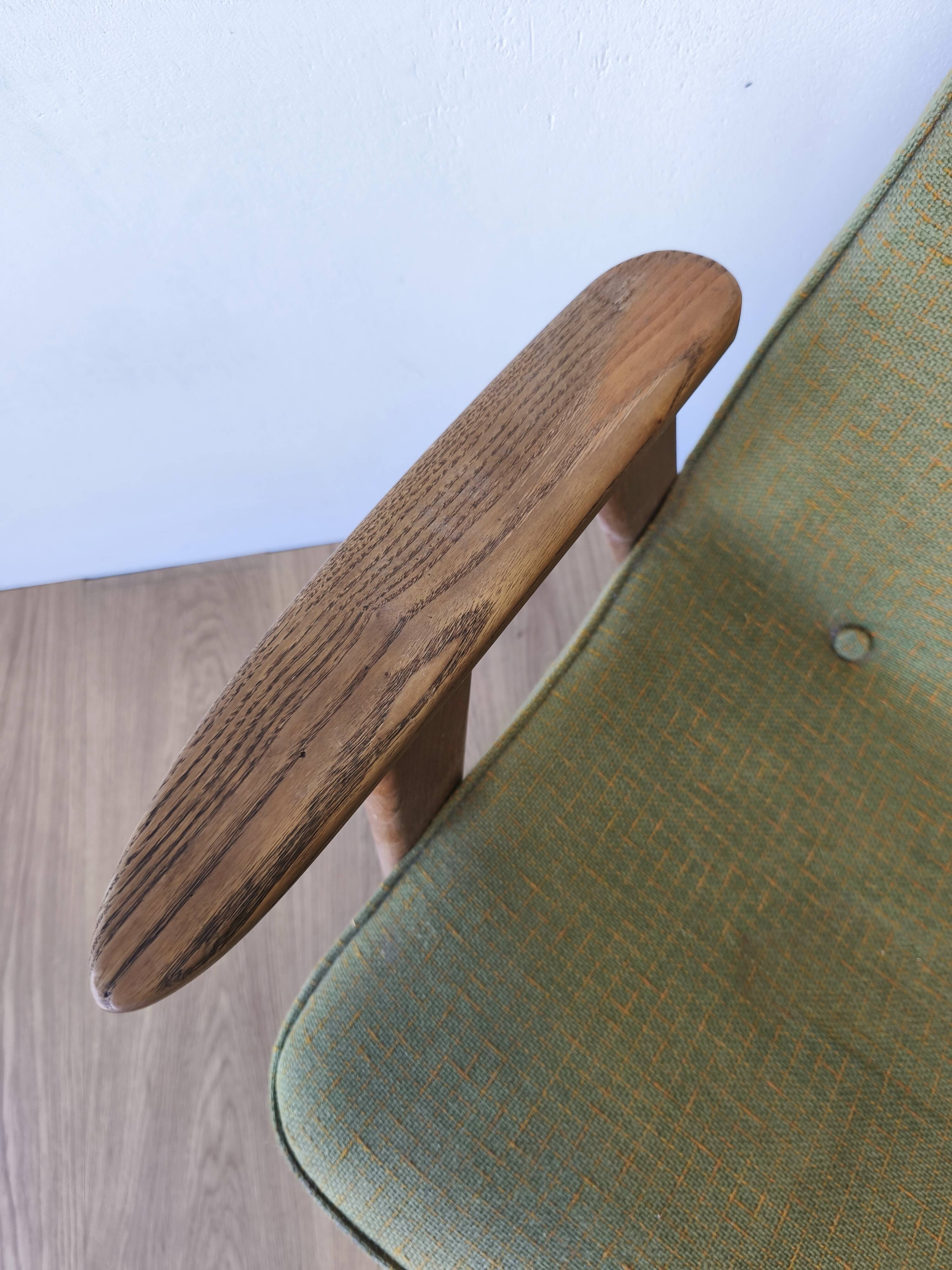 Armchair model 366 Chierowski 70s.