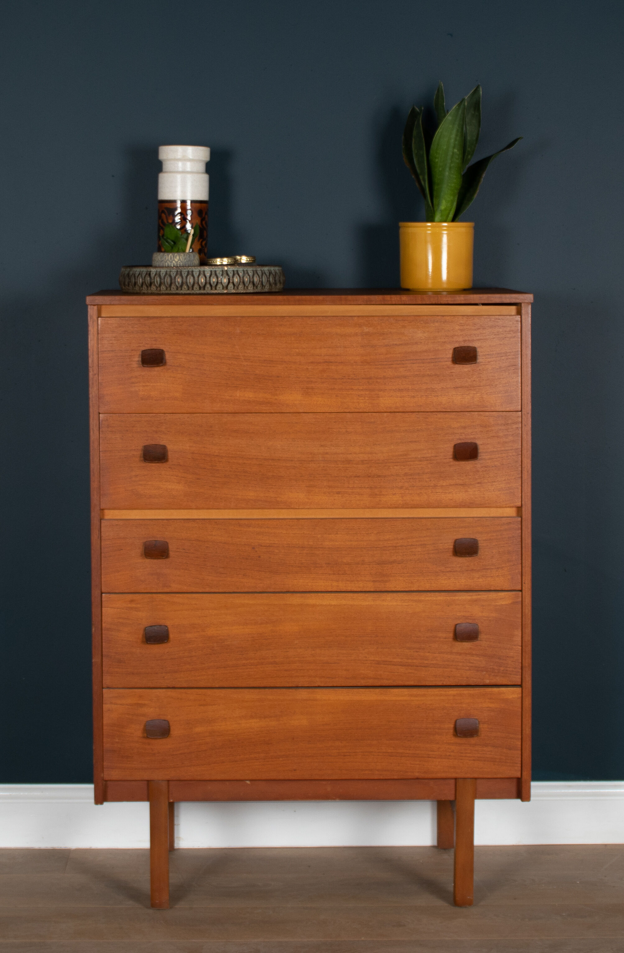 Retro chest of drawers 1960s