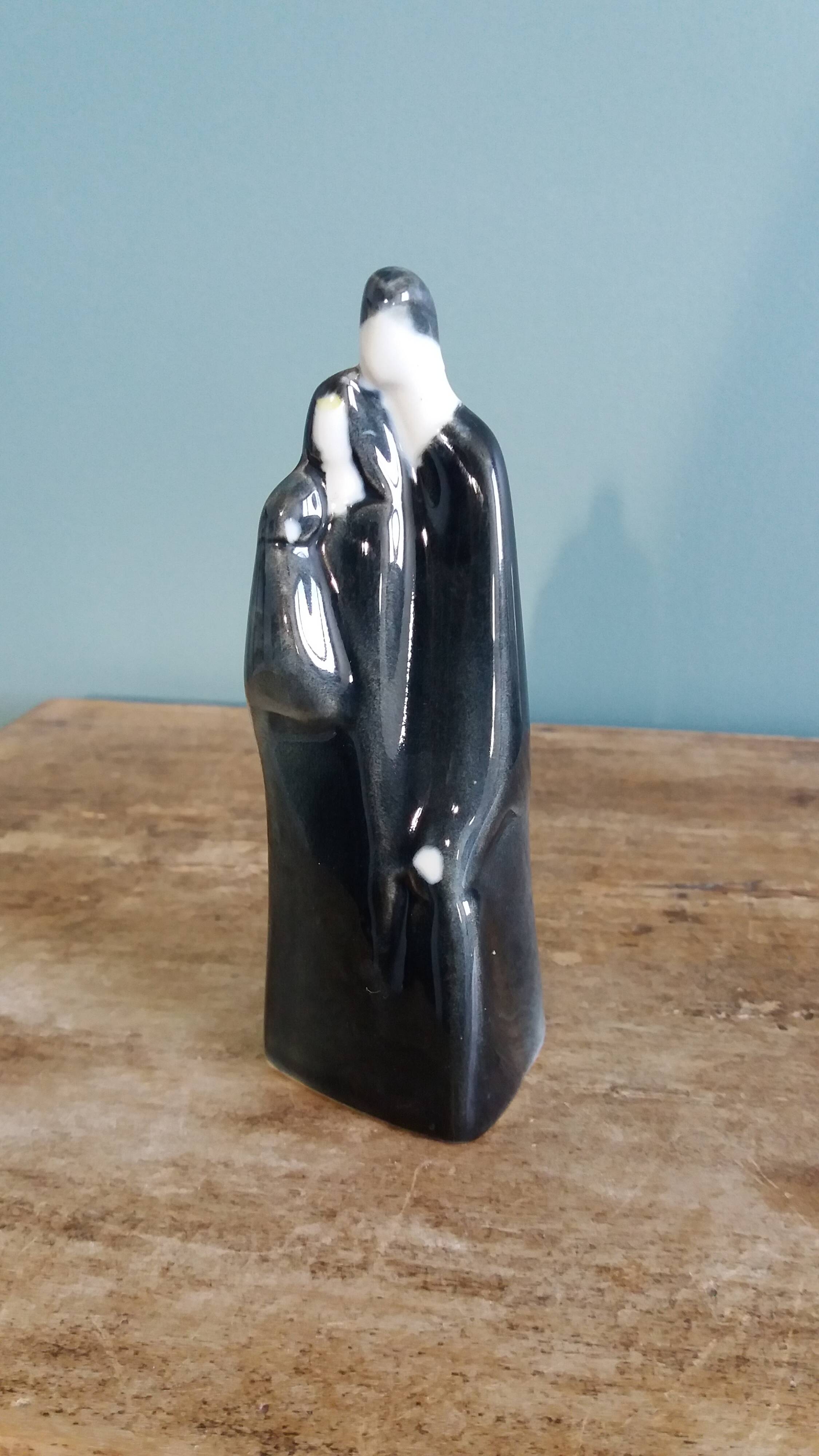 Porcelain sculpture signed Hassan Heshmat, Egypt