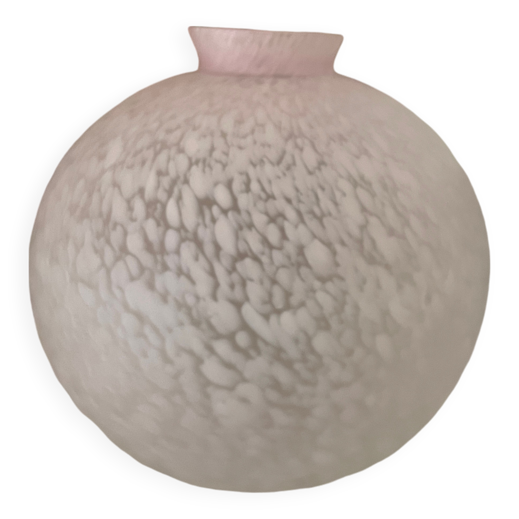 Vase Soliflore Peter Kaspar/Allemagne moucheté violine sur fond blanc opaque en verre