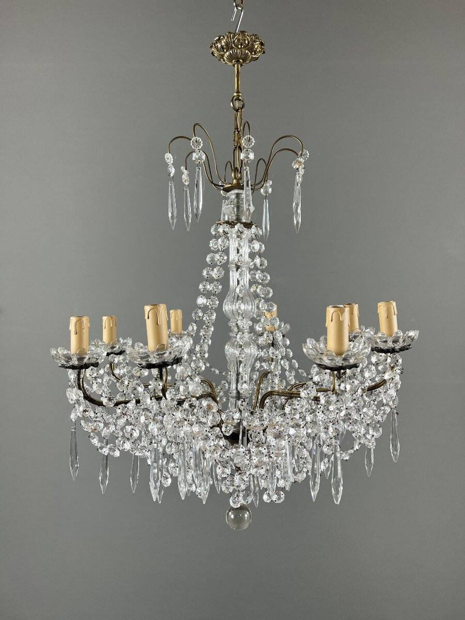 Crystal and bronze chandelier, 20th century