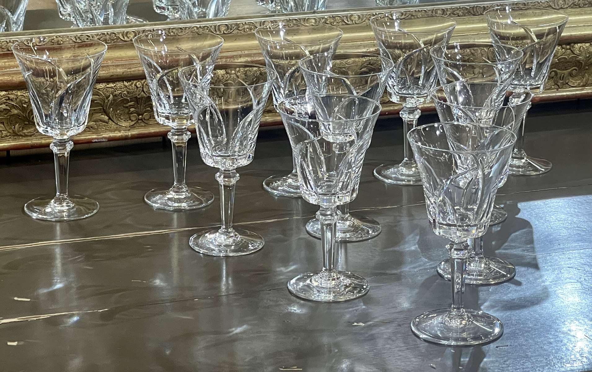 Series of 11 Sèvres crystal wine glasses Niagara model of the 1950s