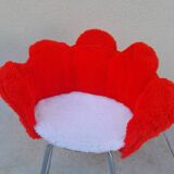 Vintage flower-shaped children's moumoute chair