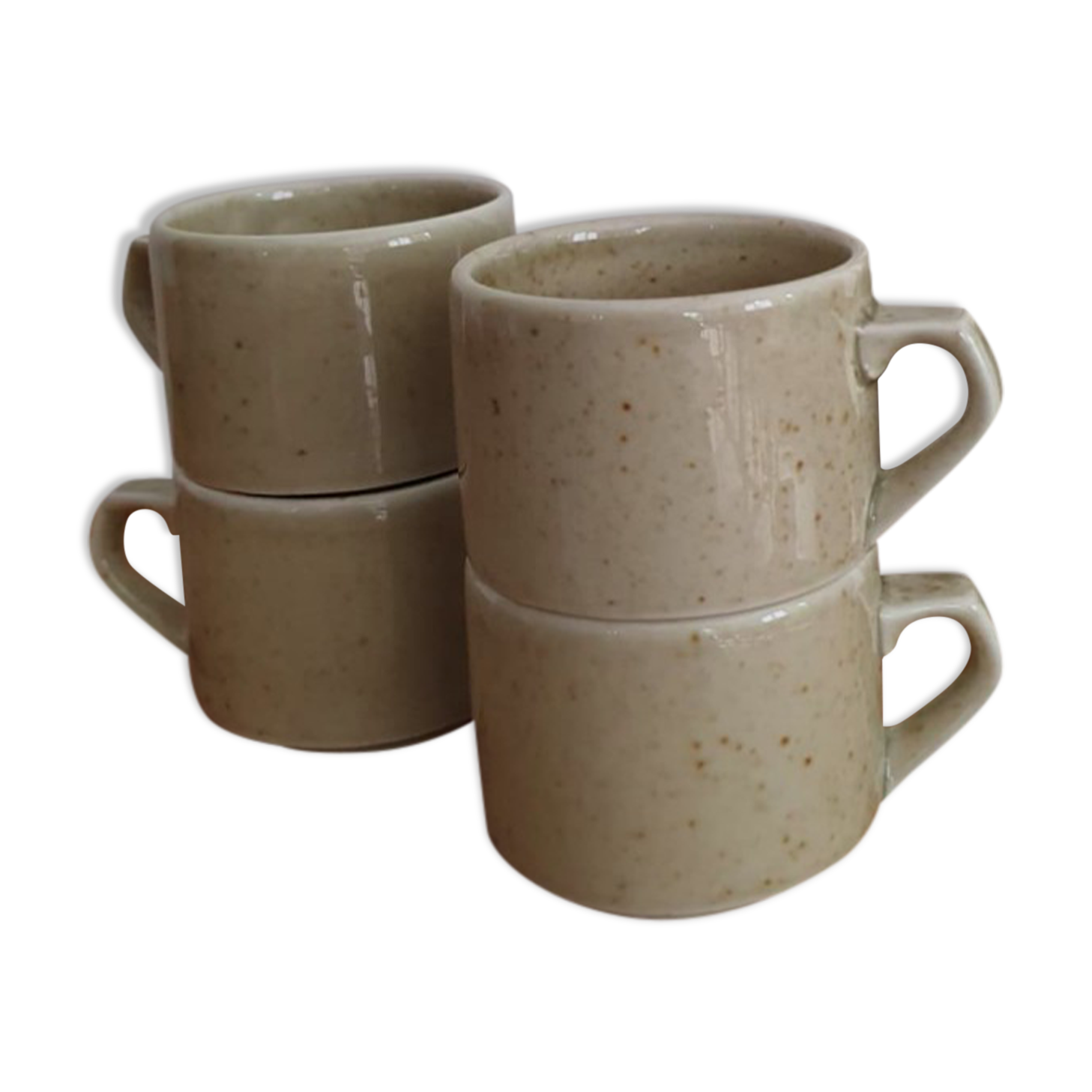4 porcelain cups