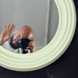 Miroir mural du milieu du siècle avec cadre en plastique, Tchécoslovaquie, années 1960