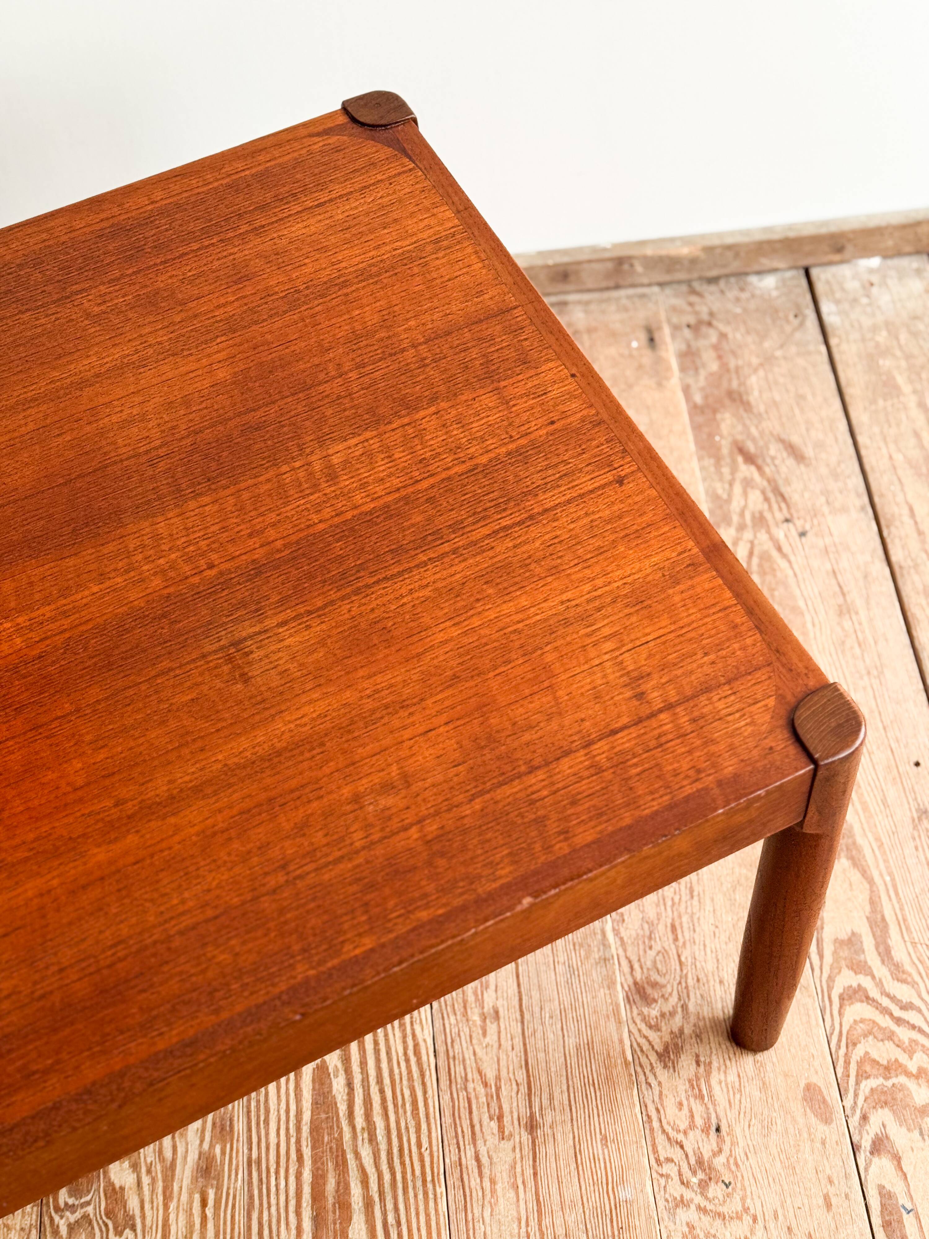 Grande table basse en teck danoise, design années 60