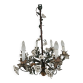 Chandelier with floral decoration