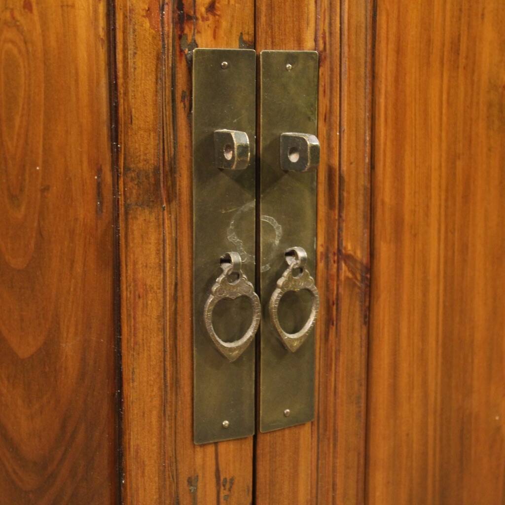 Great oriental sideboard from the 20th century