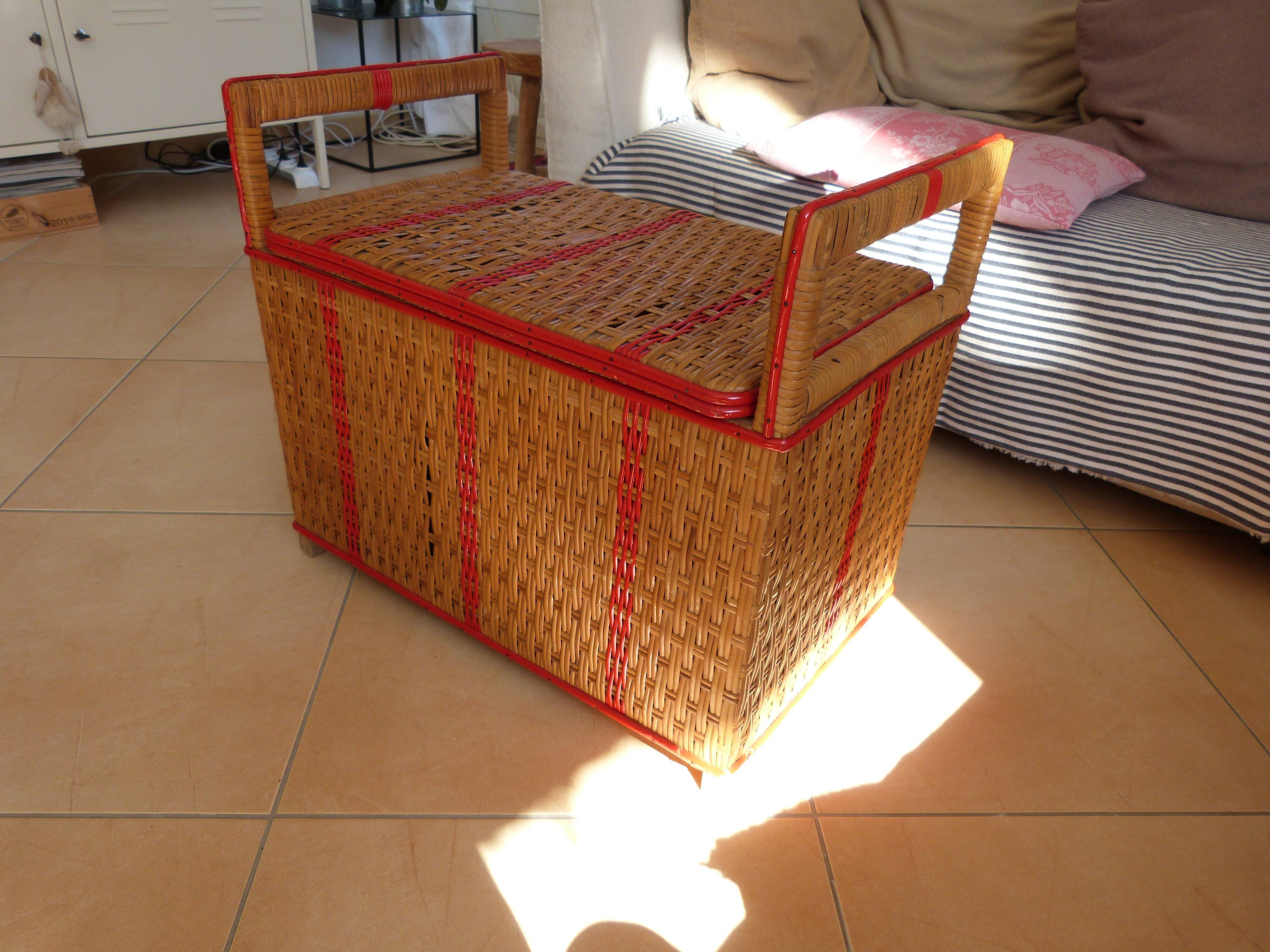 Coffre à jouets enfant vintage