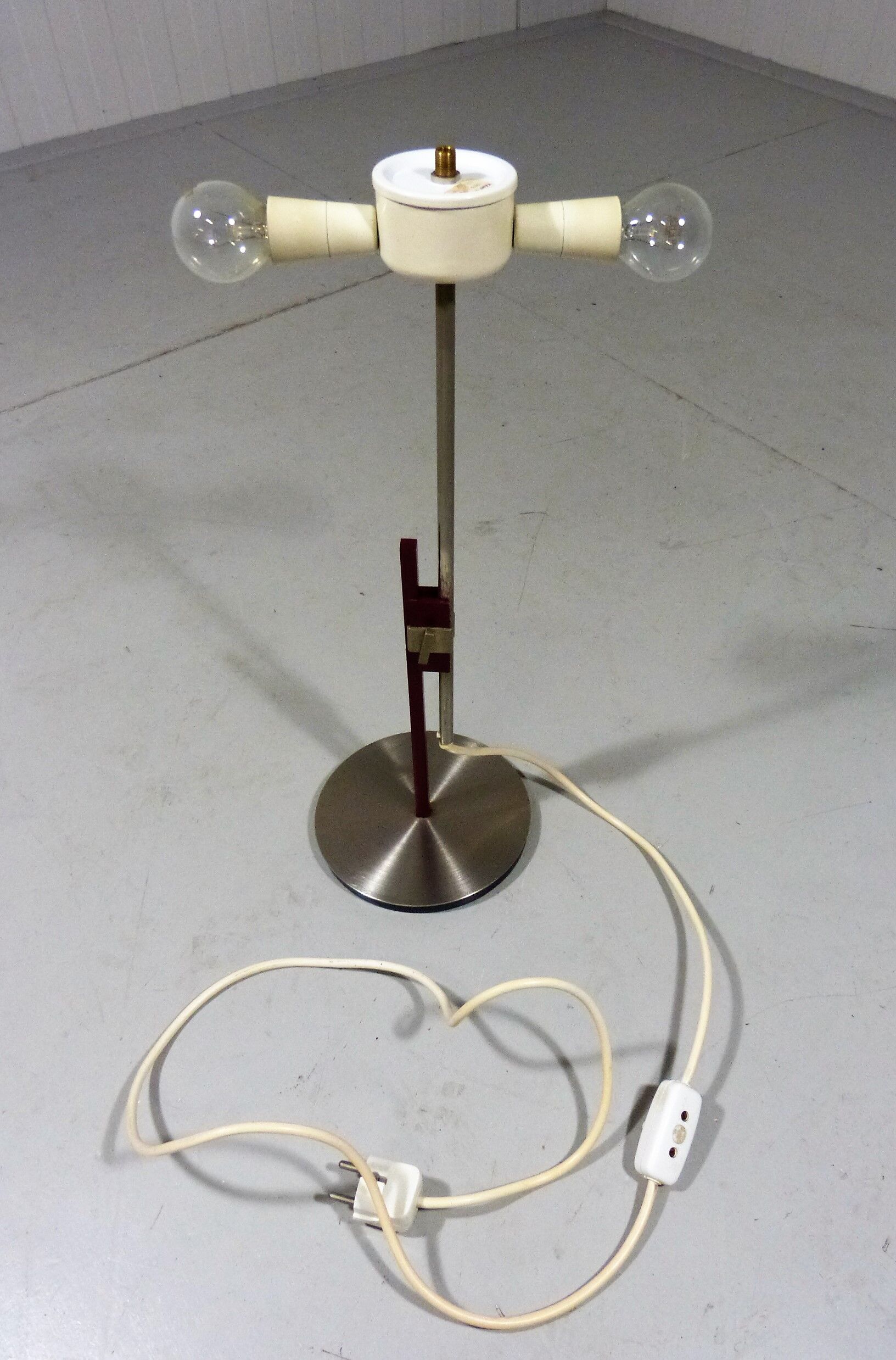 Kaiser modern president table lamp 1960’s