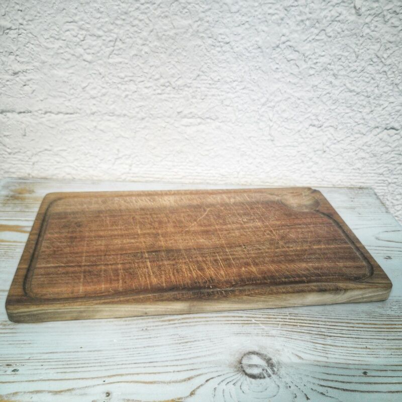 Wooden cutting board