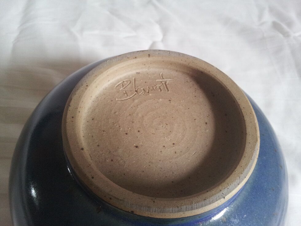 Blue sandstone dish or bowl