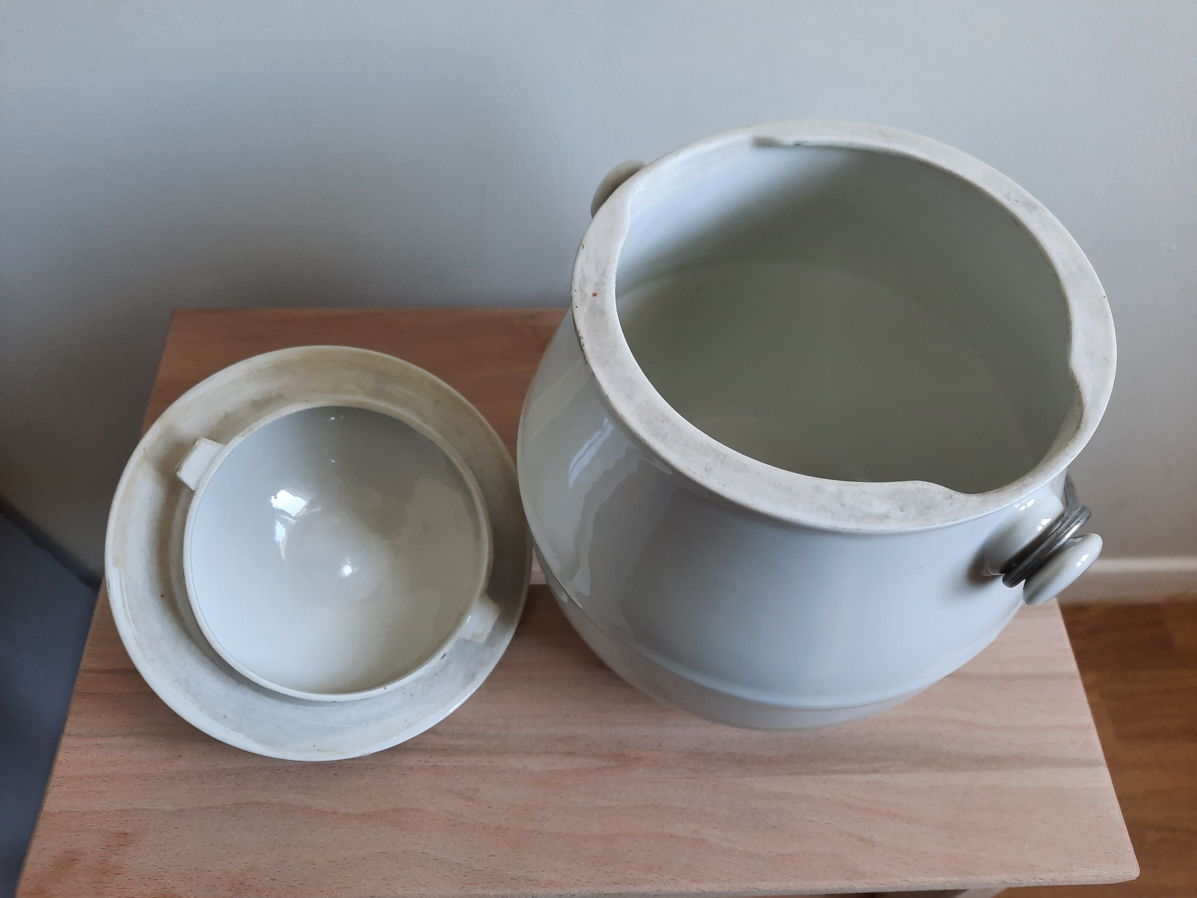 Vintage kitchen pot in Aluminite Frugier Limoges porcelain