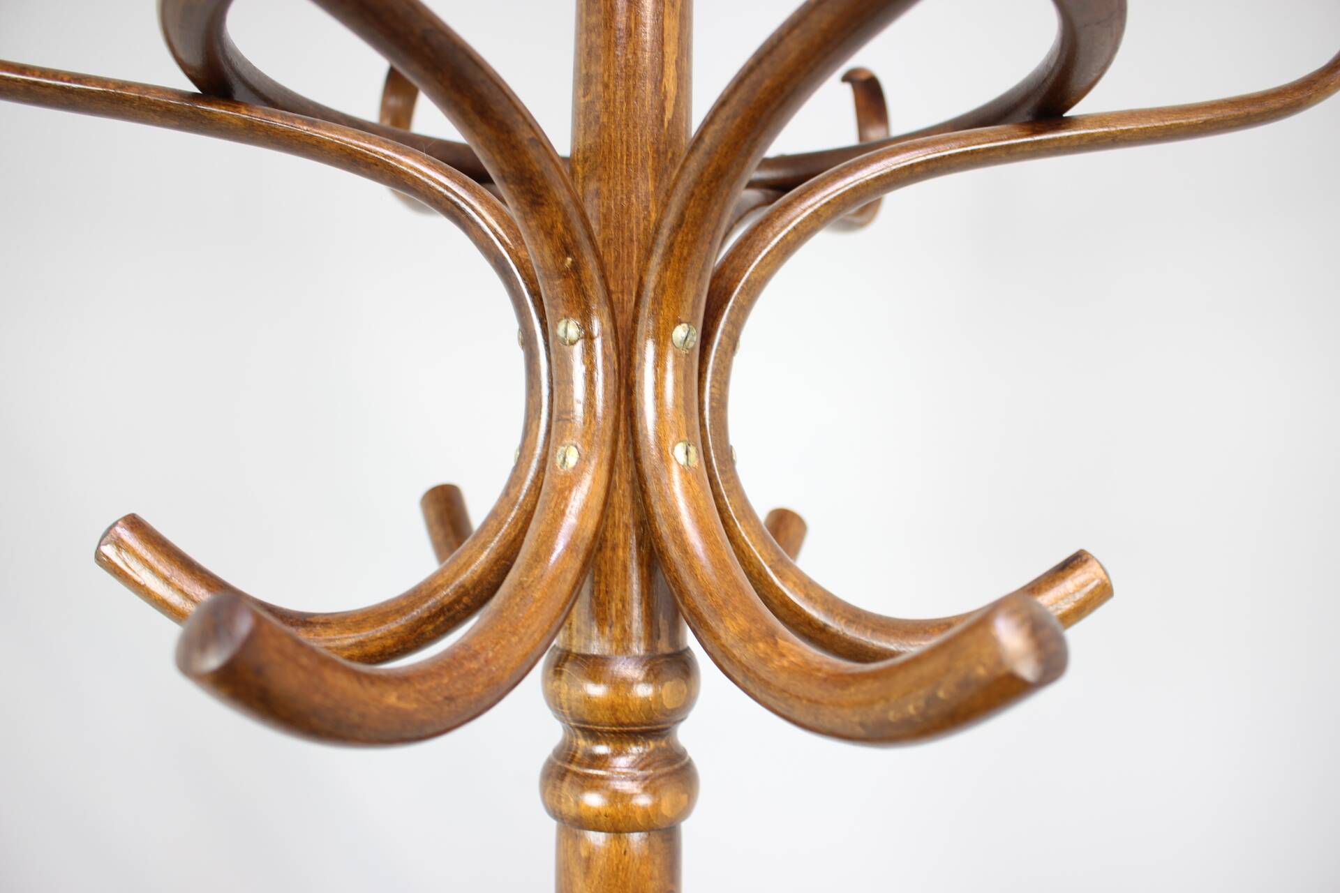 Vintage Curved Wooden Coat Stand VALET, Czechoslovakia, 1970s–1980s