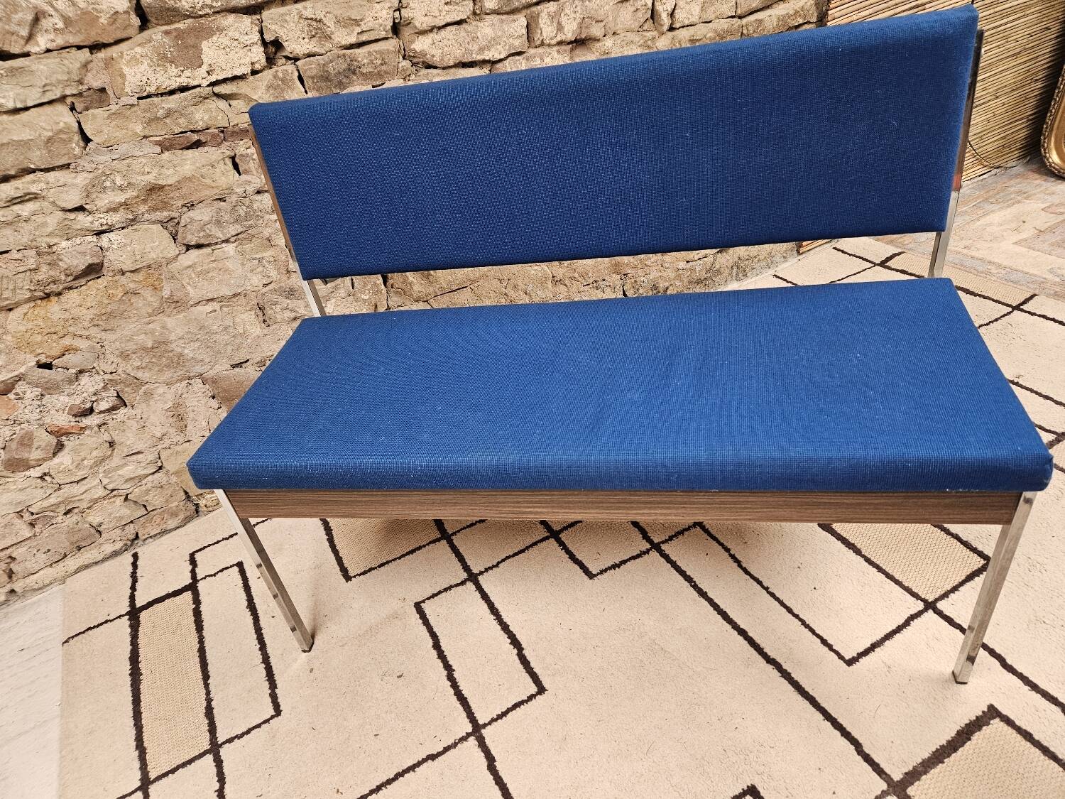 Bench and its two vintage chairs 1970