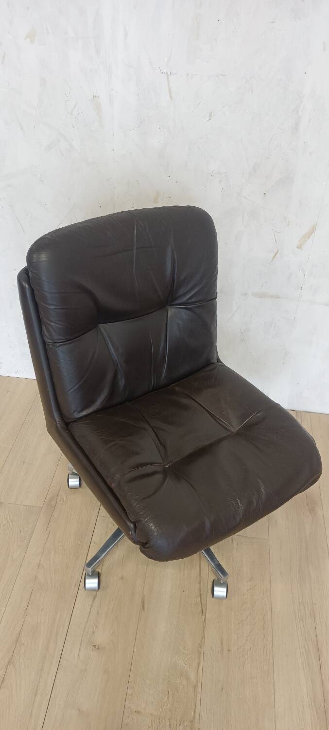 Leather office chair