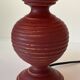 Jolie Lampe en Bois tourné, Coloris Rouge framboise, abat-jour en lin
