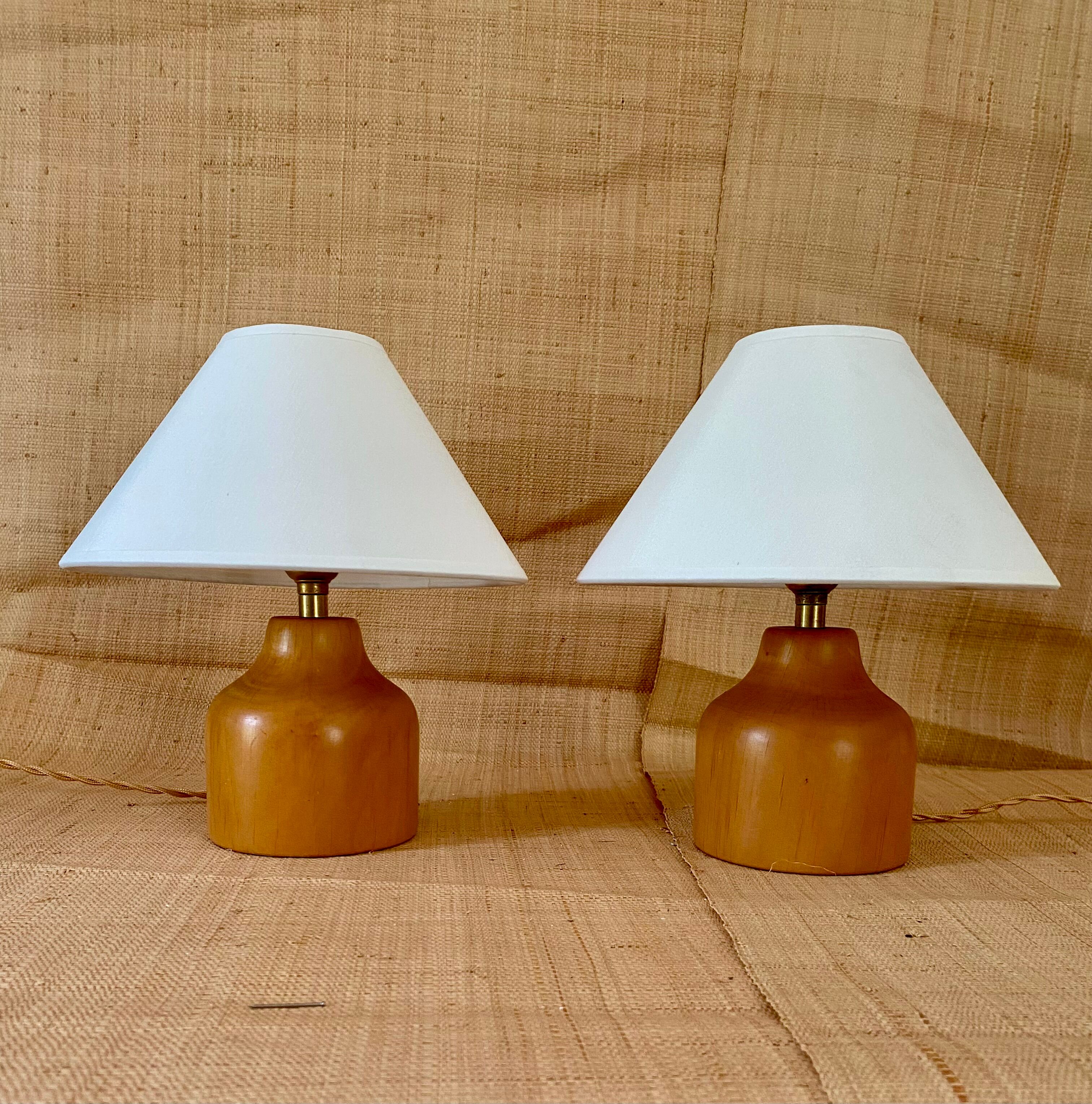 Two Danish lamps, 2x2 m of fabric cables, cotton shades.