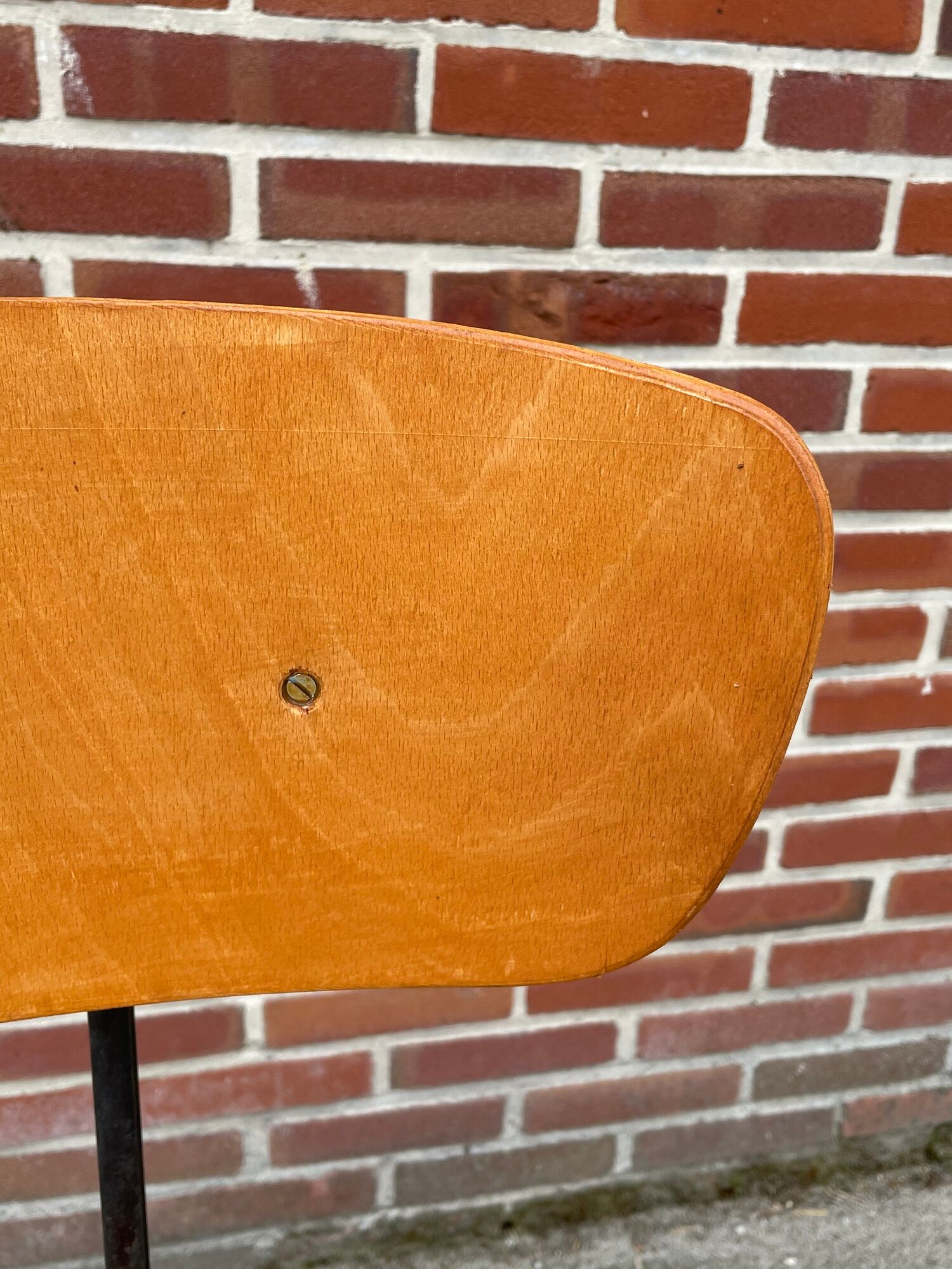 Friso Kramer Ahrend vintage work chair from Cirkel chair workshop design