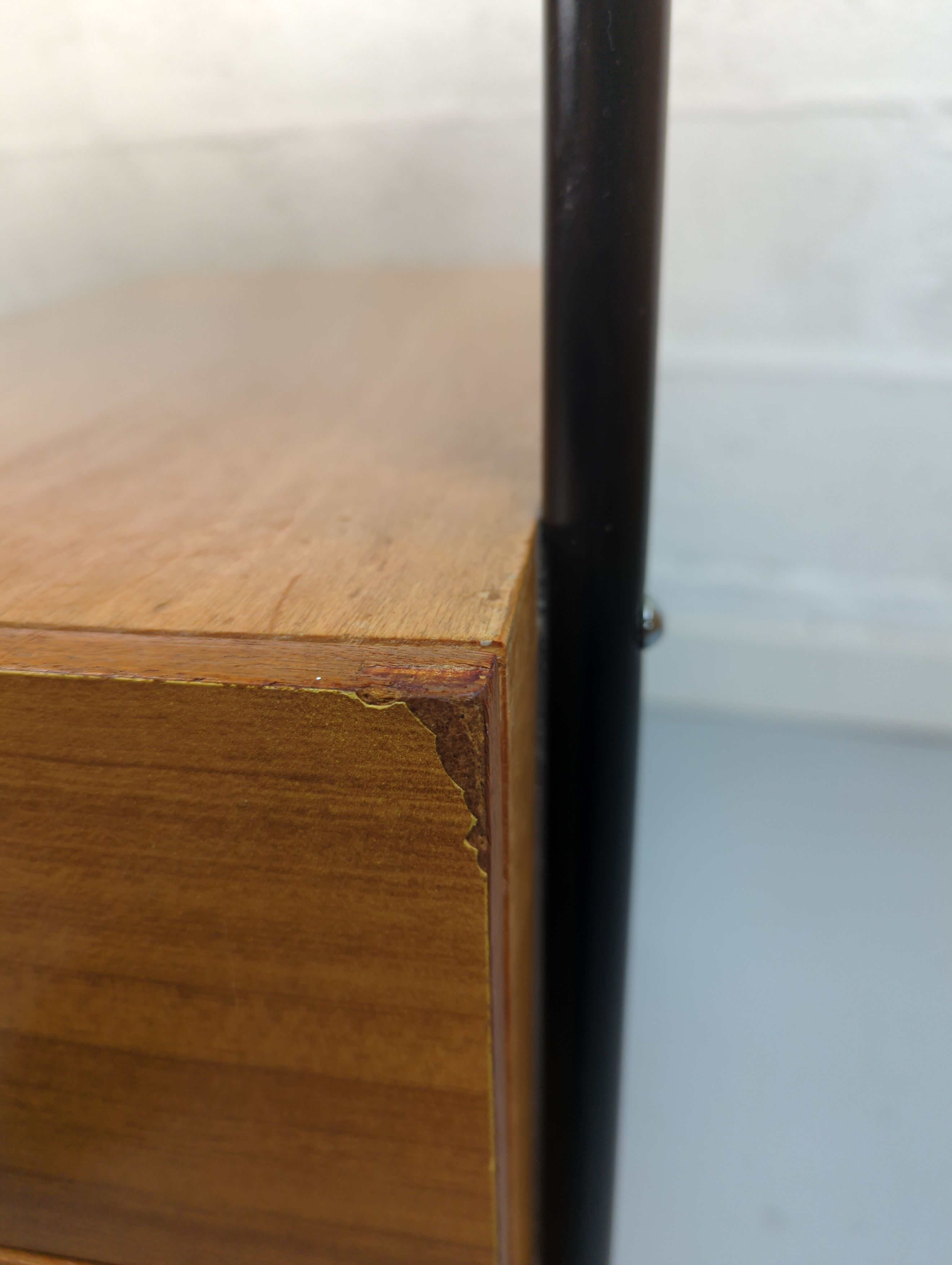 Bureau vintage formica et métal caisson deux tiroirs