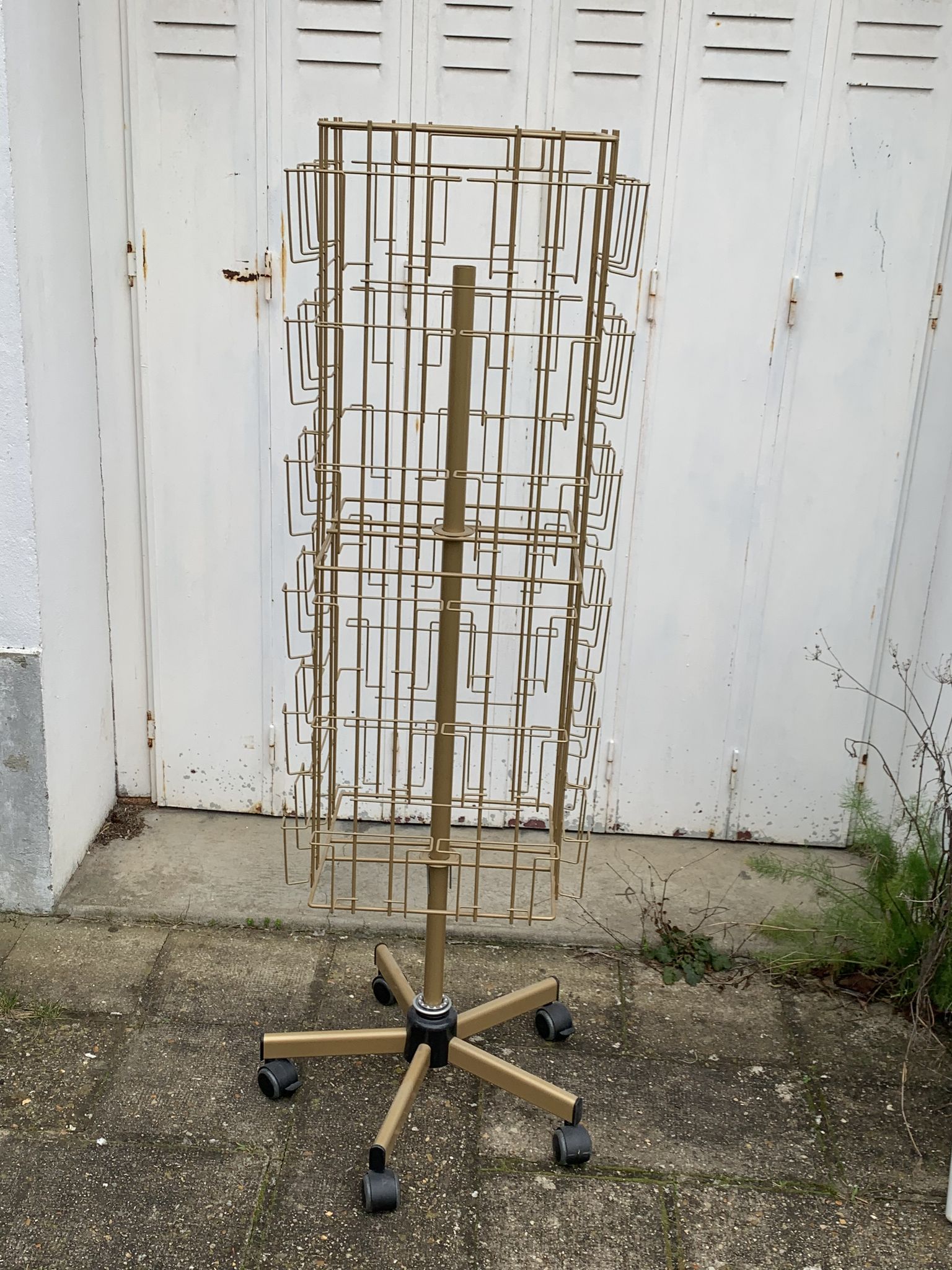 Card holder, gilded metal turnstile photo holder, industrial decoration