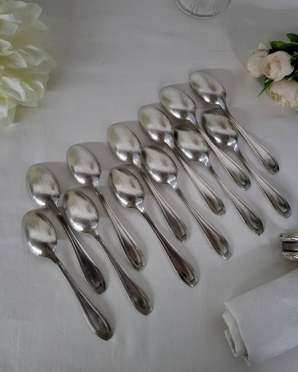 Manufrance 12 small silver-plated metal spoons / white