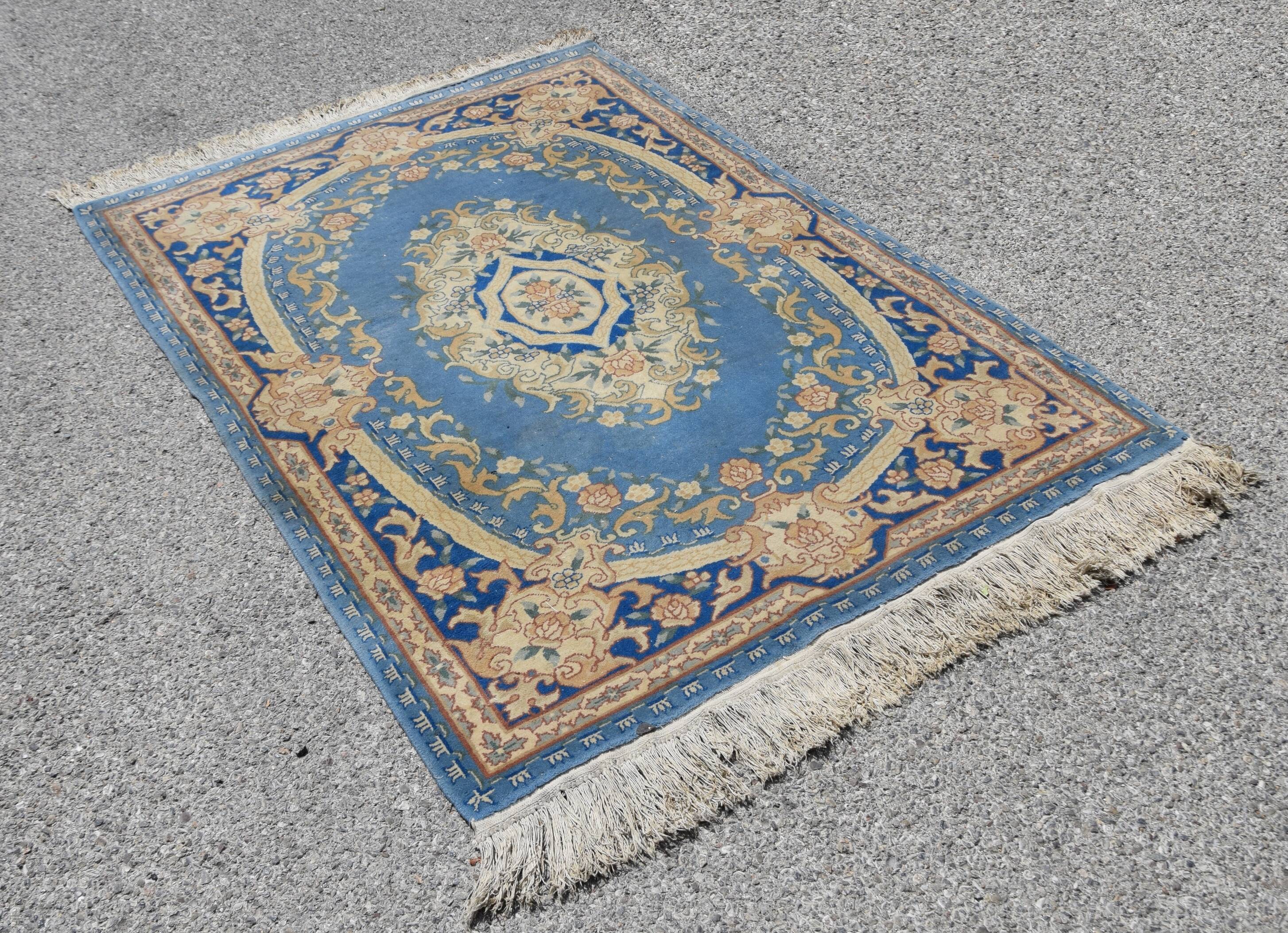 Handmade Oriental rug Indo-Savonnerie - 122 x 180 cm - "Galerie Sardje"