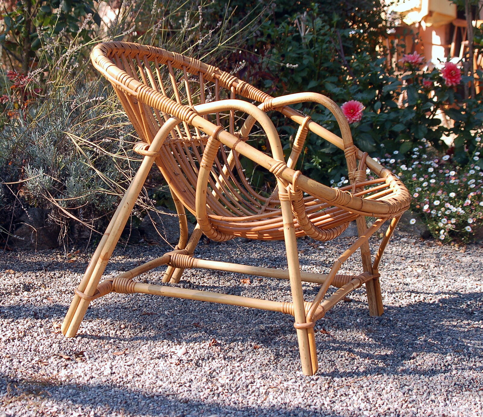 Rattan armchair 60