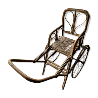 Former rattan stroller